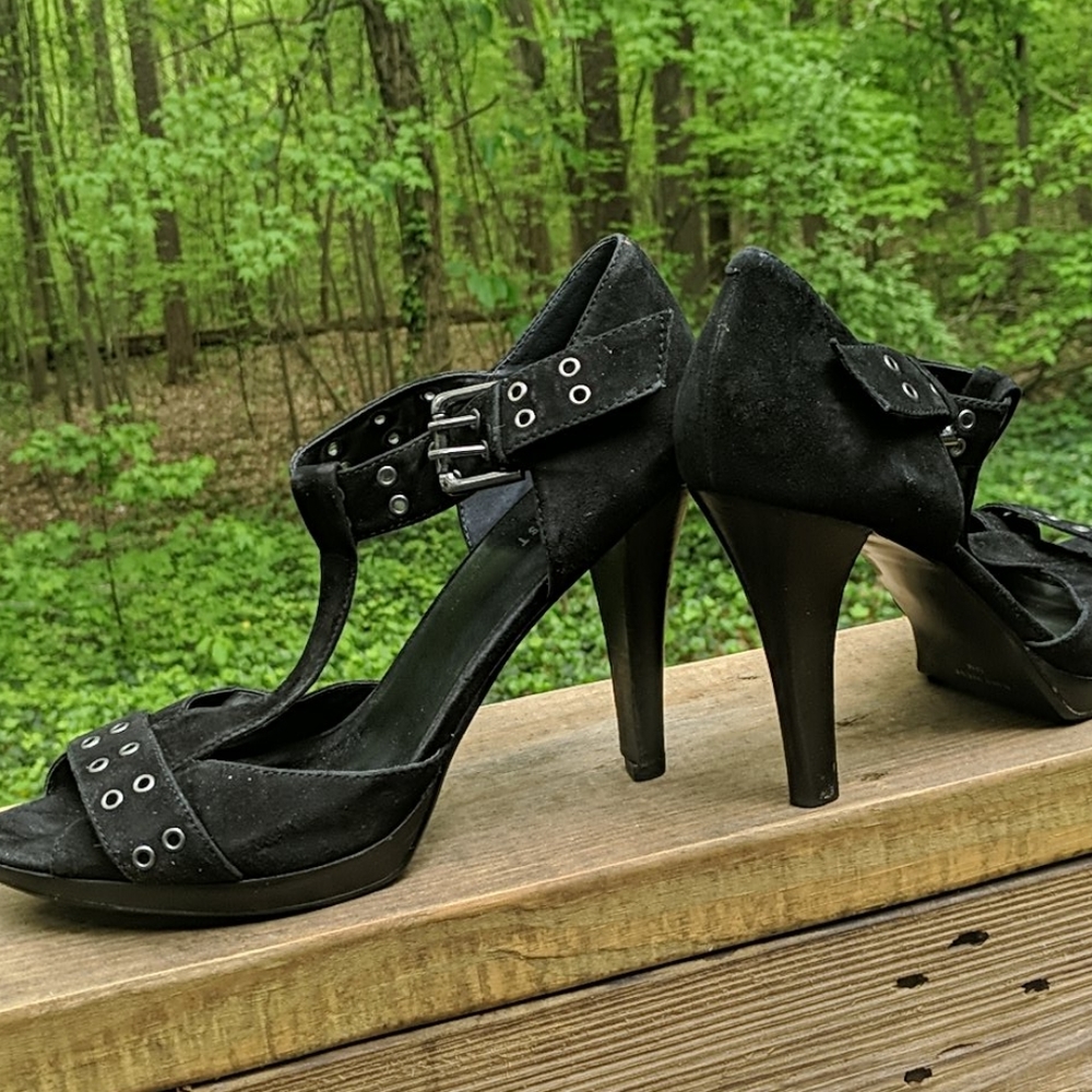Nine West black suede leather sandal pump size 12